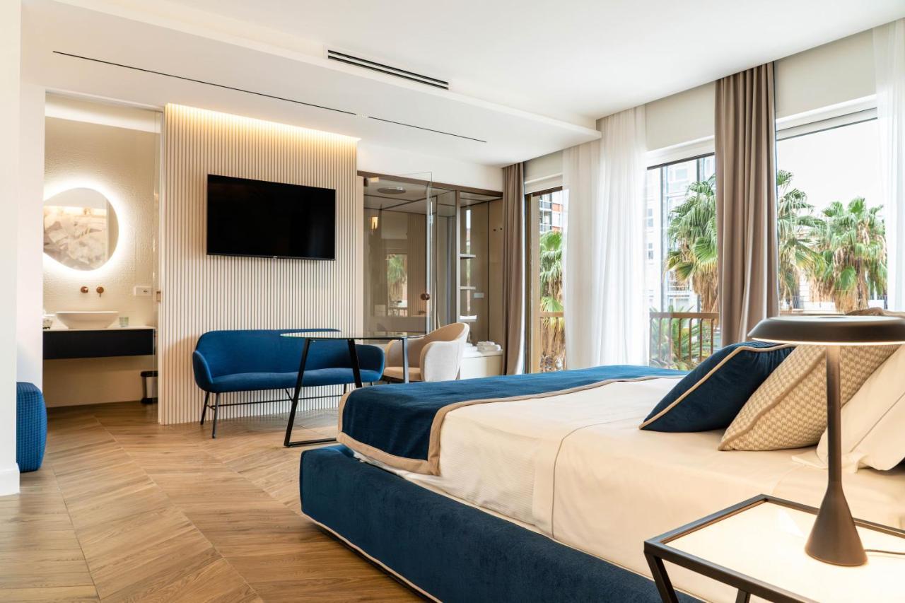 Donna Giacinta Blu Luxury Flat Apartment Bari Exterior photo